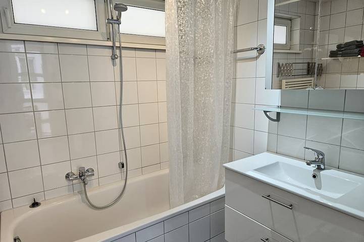 Ganze Wohnung, Komfortables  3-Zi. Appartment in Schwetzingen, Nähe Heidelberg und Mannheim in Schwetzingen, Rheinebene
