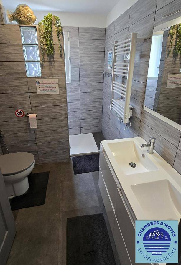 Location de vacances pour 2 personnes, avec vue ainsi que terrasse et jardin à Aureilhan - 3