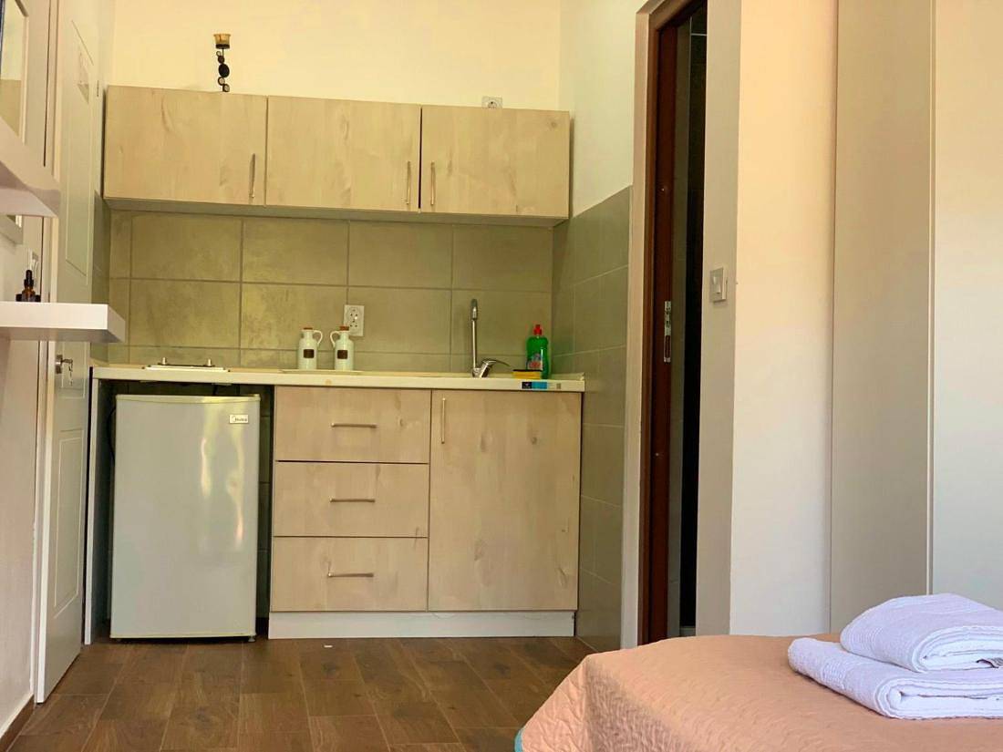 Ganzes Studio, Gemütliches Studio mit Terrasse – Blick auf die Straße in Ulcinj, Opština Ulcinj