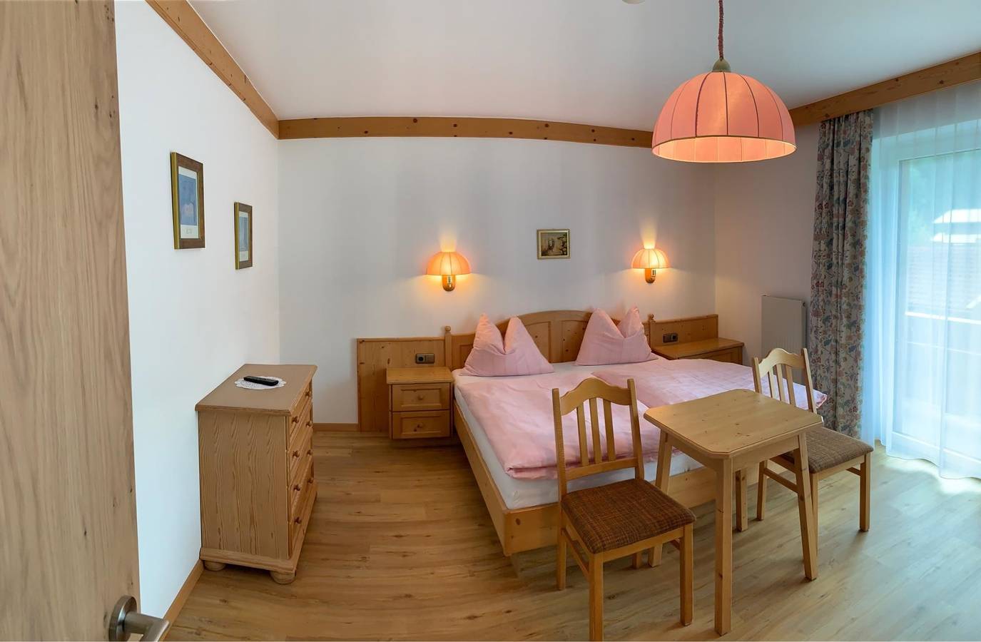 Entire holiday apartment, Apartment Breithorn /1 Schlafraum/Dusche, Wc in Maria Alm am Steinernen Meer, Maria Alm