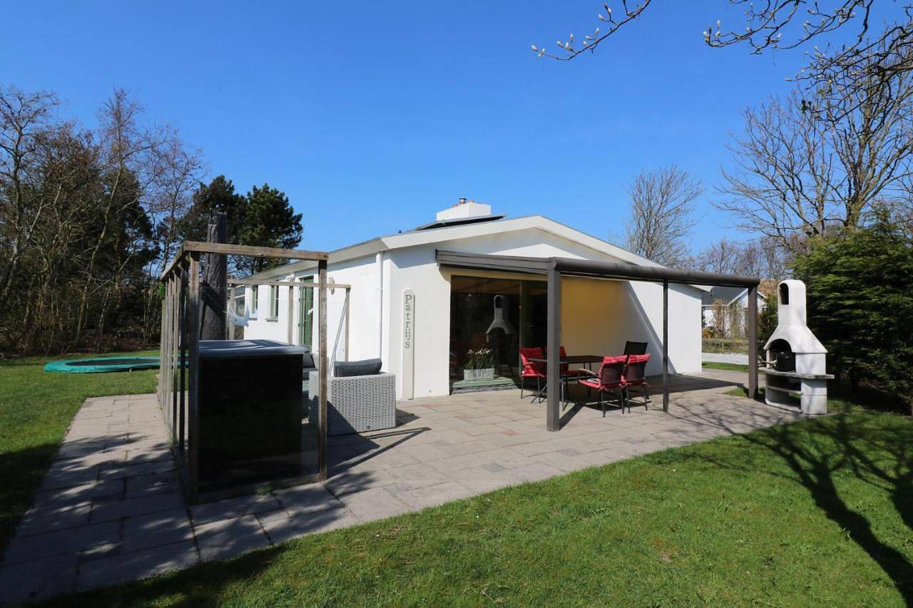 Three-Bedroom Home in Nes, Nederlandse waddeneilanden
