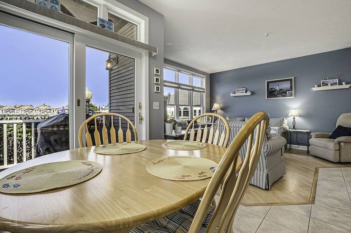 Ferienwohnung für 6 Personen, mit Terrasse und Whirlpool sowie Pool - 1