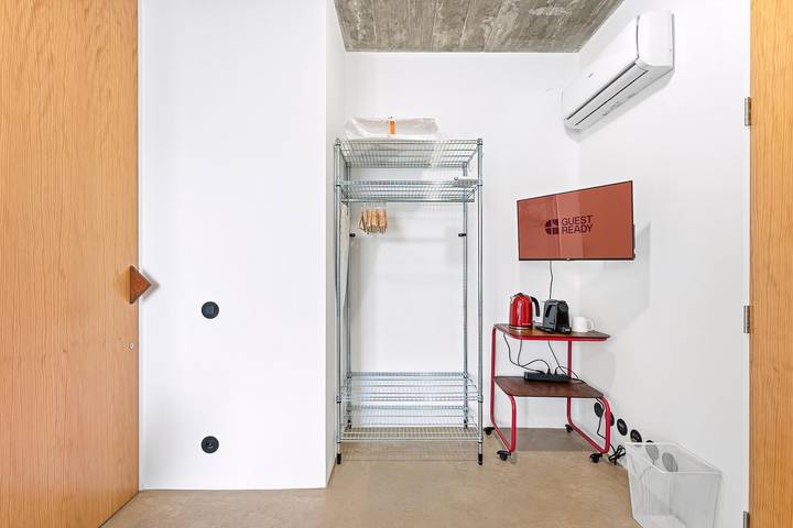 Appartement entier, Guestready - House of Many Faces - Chambre 4 in Porto, District de Porto