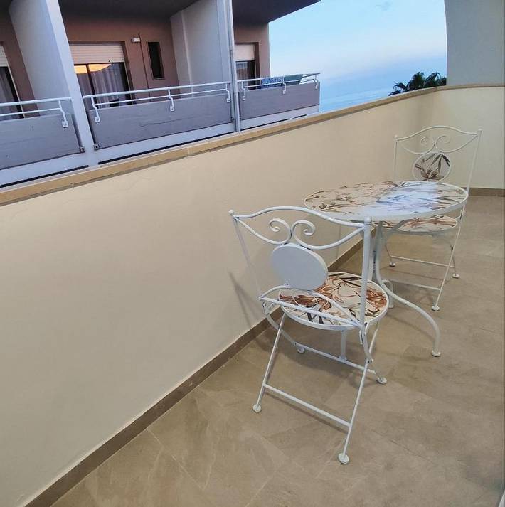 Ferienwohnung für 3 Personen, mit Balkon und Ausblick - 1