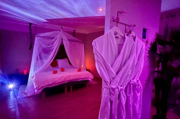 Suite lost paradise avec spa et sauna privatif in Zuydcoote, Côte des dunes de Flandres