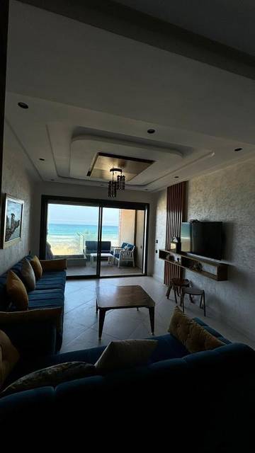 Gîte pour 15 personnes, avec vue et terrasse dans Mehdia