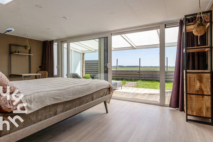 Komfortables Studio für 2 Personen mit Sauna und Spa im Freien in Kraggenburg, Flevoland in Ijsselmeer