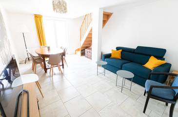 Gîte pour 6 personnes, avec piscine ainsi que terrasse et jardin à Villers-Cotterêts
