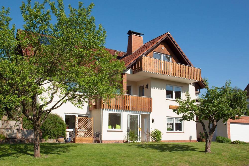 Ganze Wohnung, Fewo Hoppenhof 2 in Bad Arolsen, Twistesee