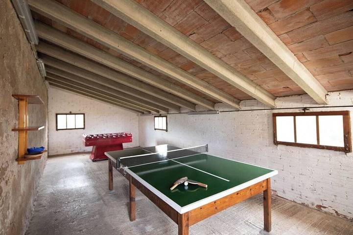 Erfreut sich einer natürlichen Umgebung in einem schönen Landhaus in Olius, Comarques centrals