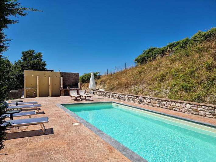 Chambre d’hôte pour 2 personnes, avec piscine ainsi que jardin et vue, animaux acceptés à Gubbio - 3