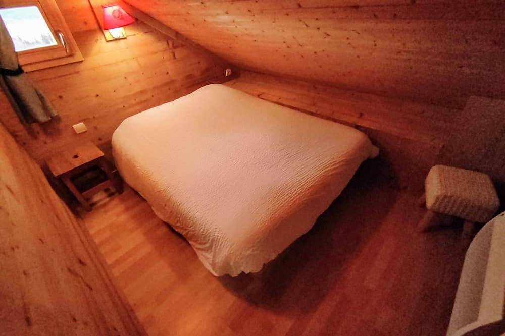 Chalet indépendant Bain à Remous & Sauna Privatifs in Dommartin-lès-Remiremont, Région d'Épinal