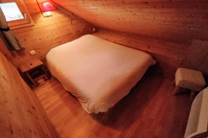 Gîte pour 10 personnes, avec jardin et jacuzzi ainsi que terrasse et sauna, animaux acceptés à Dommartin-lès-Remiremont - 3