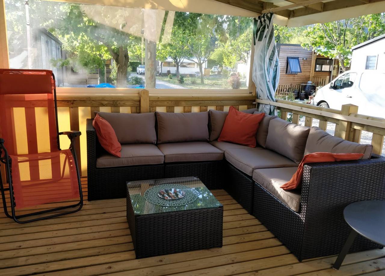 Ardèche - Location mobil-home 4/6 personnes dans camping *** in Saint-Julien-en-Saint-Alban, Privas