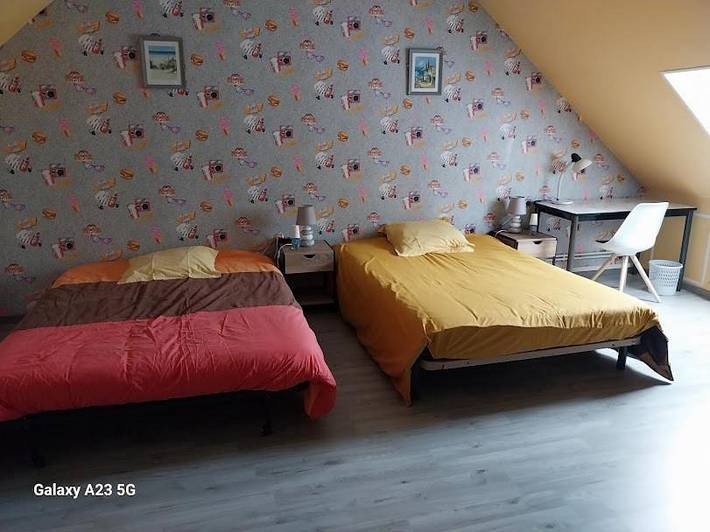 Chambre d’hôte pour 11 personnes, avec vue et jardin à Parigné-l'Évêque - 3