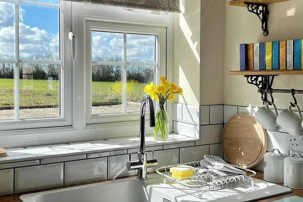 Omgebouwde stal in zelfstandige accommodatie in Great Sampford, Essex