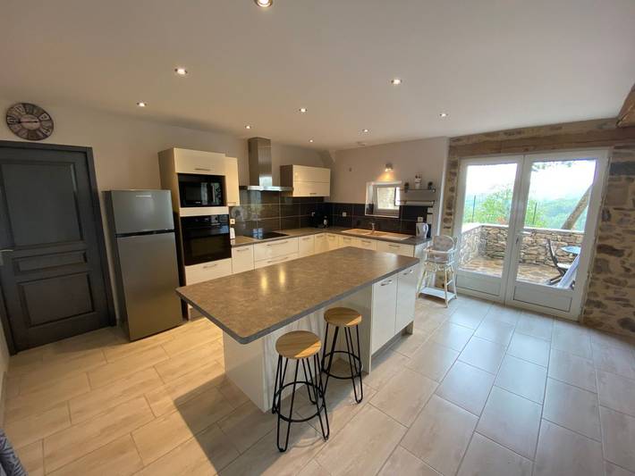 Gîte pour 6 personnes, avec terrasse et jardin, animaux acceptés dans l' Aveyron - 4