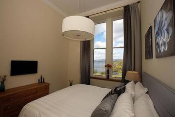 Log Cabin for 4 People in Loch Lomond, Argyll & Bute, Photo 1