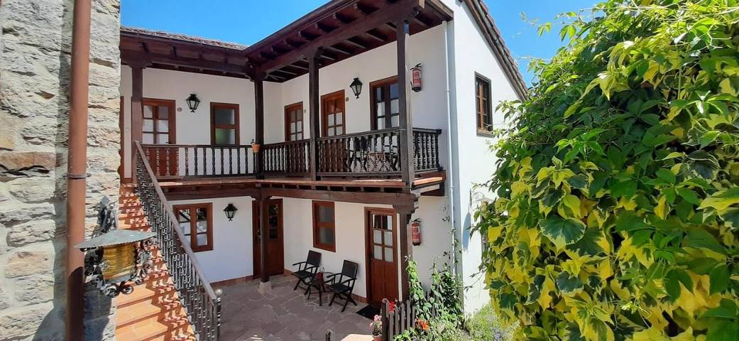 Casa rural para 4 personas, con vistas y jardín en Parque Nacional de Los Picos de Europa - 3