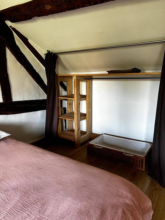 Location de vacances pour 2 personnes, avec terrasse ainsi que jardin et vue à Nogent-sur-Seine - 3