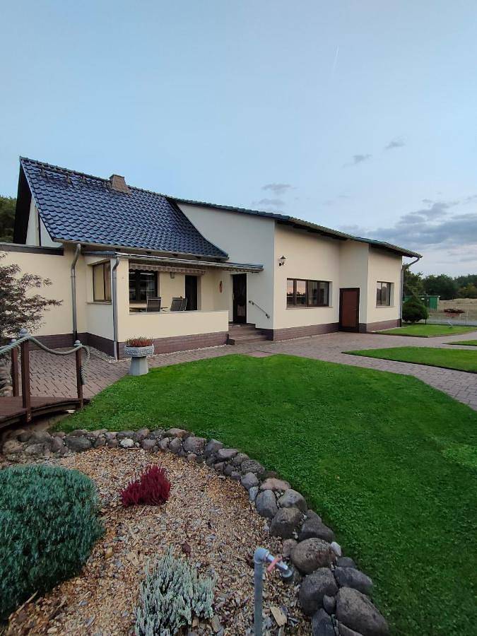 Ferienhaus für 5 Personen, mit Terrasse und Garten sowie Ausblick in Vetschau
