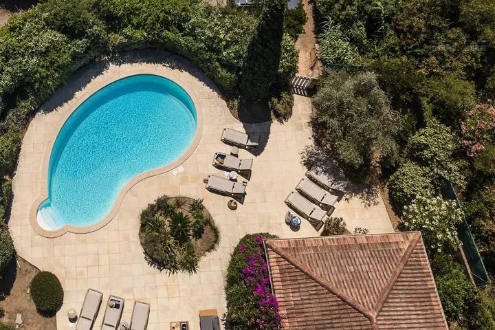 Villa pour 8 personnes, avec jardin à Calvi - 2