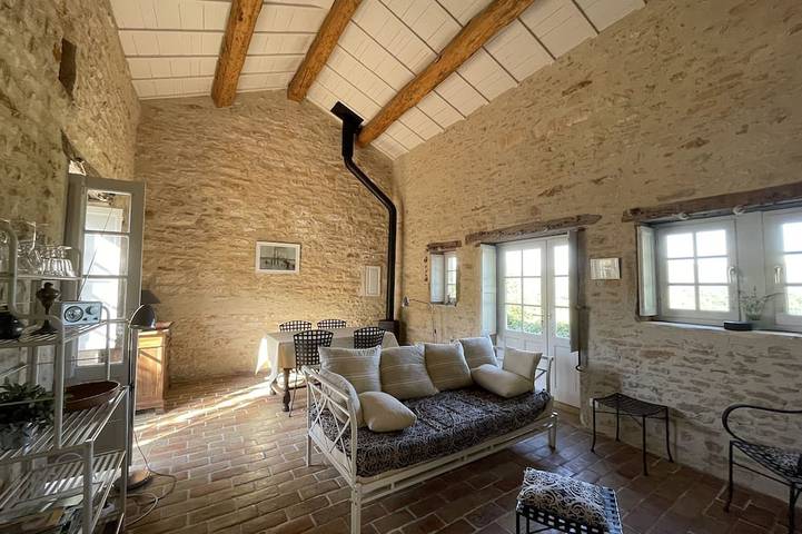 Location de vacances pour 2 personnes, avec terrasse et jardin à Mancey - 4