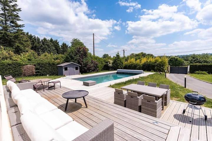 Location de vacances pour 6 personnes, avec jardin et piscine à Saint-Étienne-la-Thillaye - 2