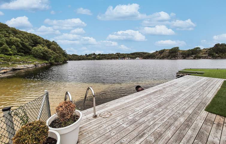 Ferienhaus für 4 Personen mit Terrasse in Haugesund