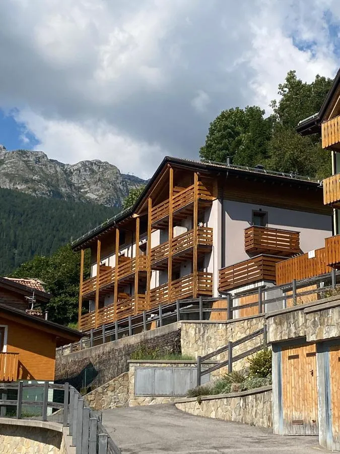 Ferienwohnung für 5 Personen, mit Balkon und Ausblick - 1