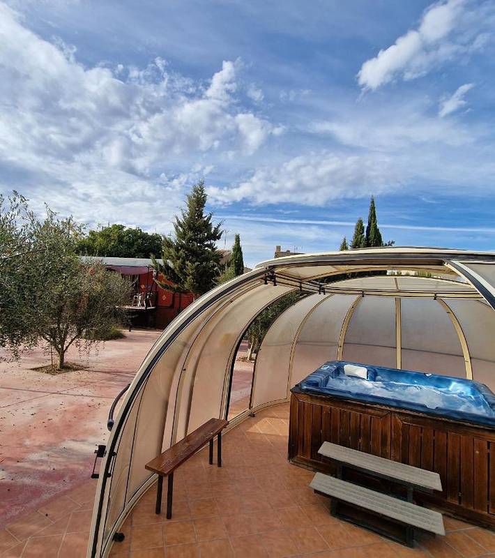 Camping para 2 personas, con Jacuzzi y Terraza además de Jardín y Piscina en Región de Murcia