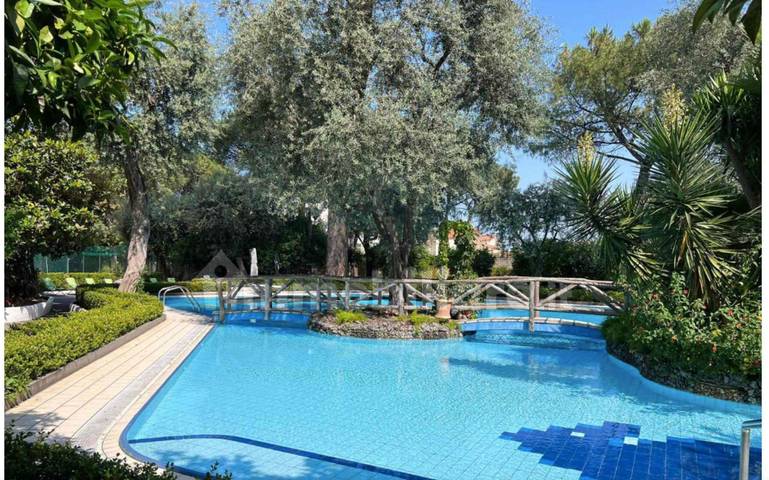 Appartement entier, Appartement « La Terrazza Di Zia Pa' » : vue mer, Wi-Fi et climatisation in Sorrento, Sorrento Coast