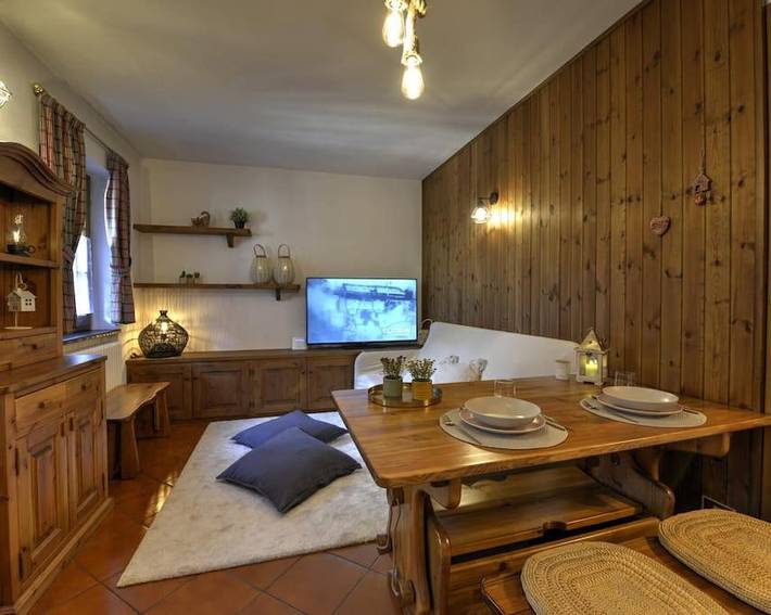 Gîte pour 4 personnes, avec terrasse et vue dans Pré-Saint-Didier - 2