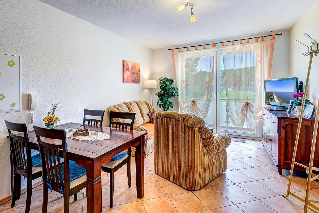 Apartamento entero, Wunderschöne Ferienwohnung auf Usedom, mit Balkon in Ückeritz, Bernsteinbäder