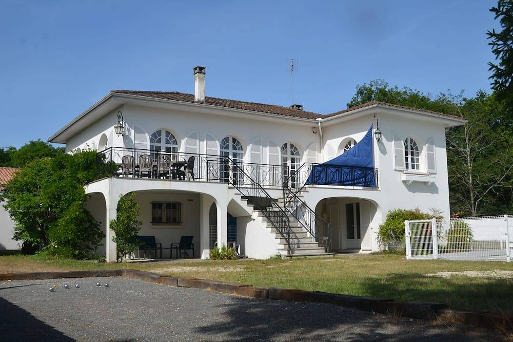 Villa spacieuse pour 14 personnes avec piscine sécurisée, mer et balade en forêt in La Tremblade, Côte de Beauté