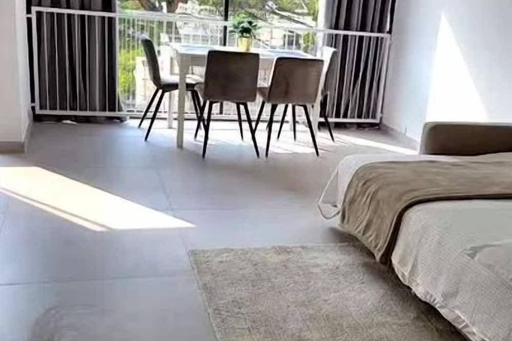Hel lägenhet, Serene Studio, Beaulieu, With Parking in Beaulieu-sur-Mer, Nice region
