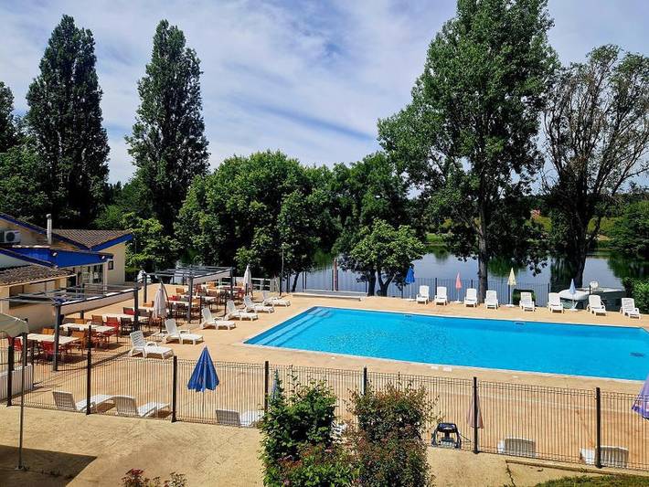 Gîte pour 5 personnes, avec Bassin pour enfant à Badefols-sur-Dordogne
