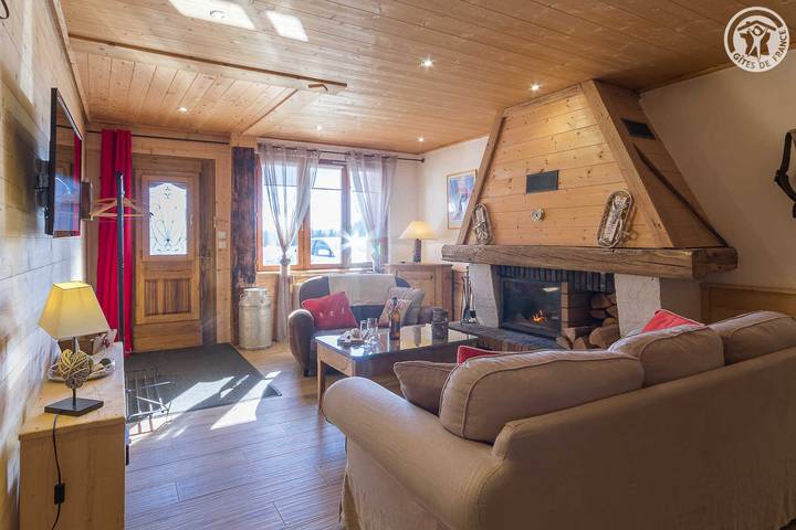 Gîte pour 6 personnes, avec terrasse dans La Féclaz - 3