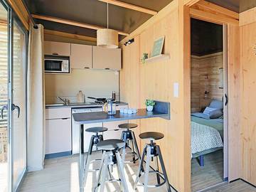 Chalet for 2 People in Martigues, Bouches-du-Rhône, Photo 2