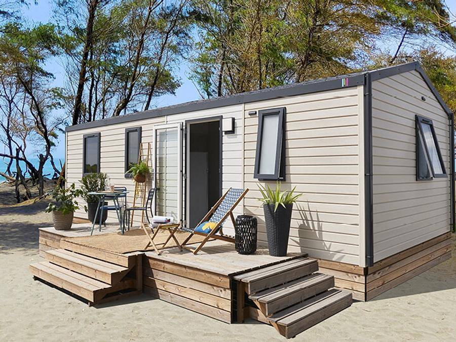 Camping La Grainetière - Mobile home 6 persons - Mobile home | Comfort | 3 Bedrooms | 6 Pers | Raised terrace | Air conditioning | Tv in Batz-sur-Mer, Côte d'Amour