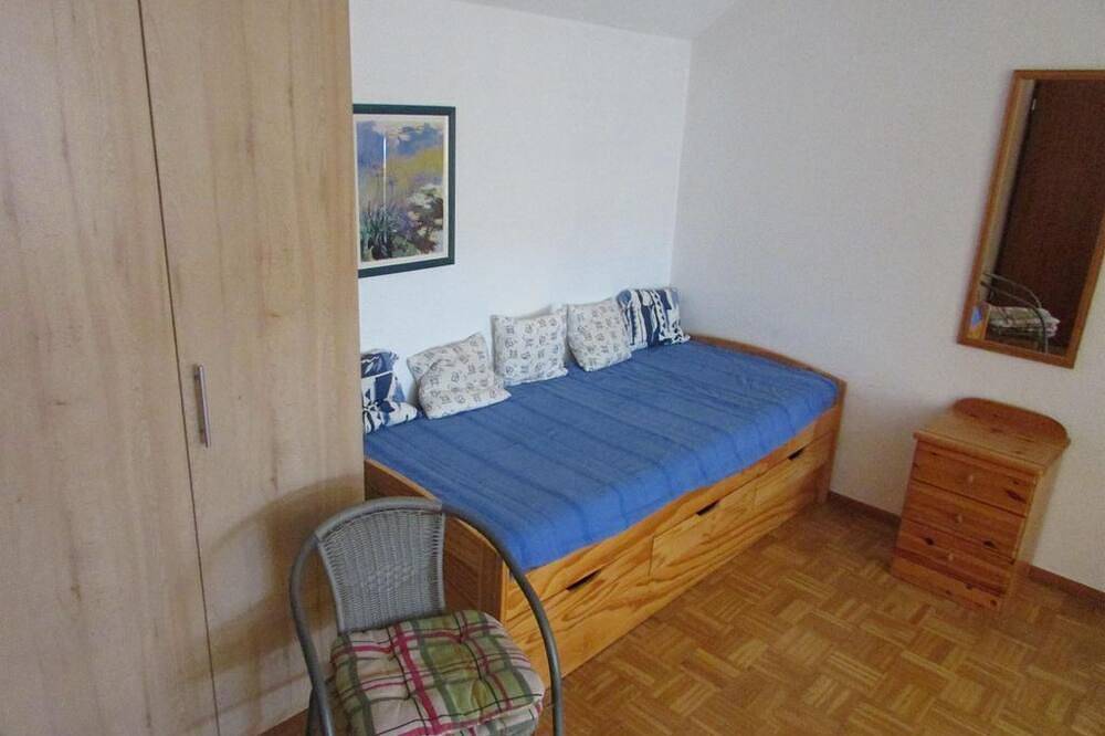 Ganze Wohnung, 2-Bettwohnung 40m² - Nr.1 Wochenpauschale - Haus Tannenhof in Bad Bergzabern, Südliche Weinstraße