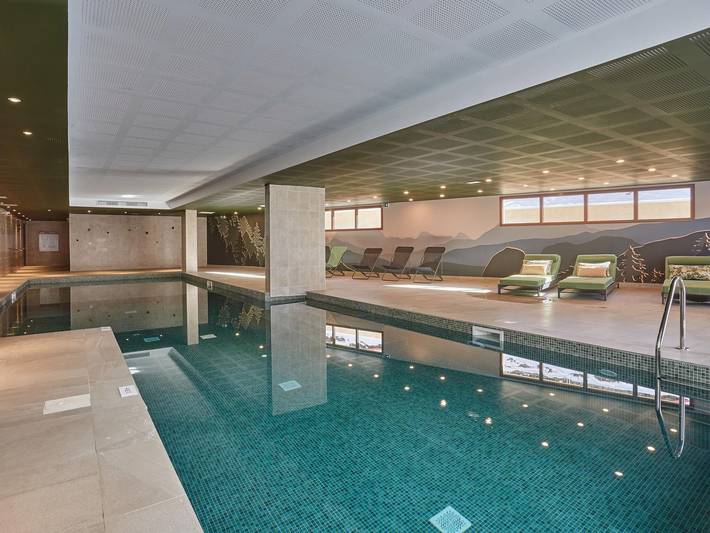 Gîte pour 8 personnes, avec piscine et balcon dans Auron - 2