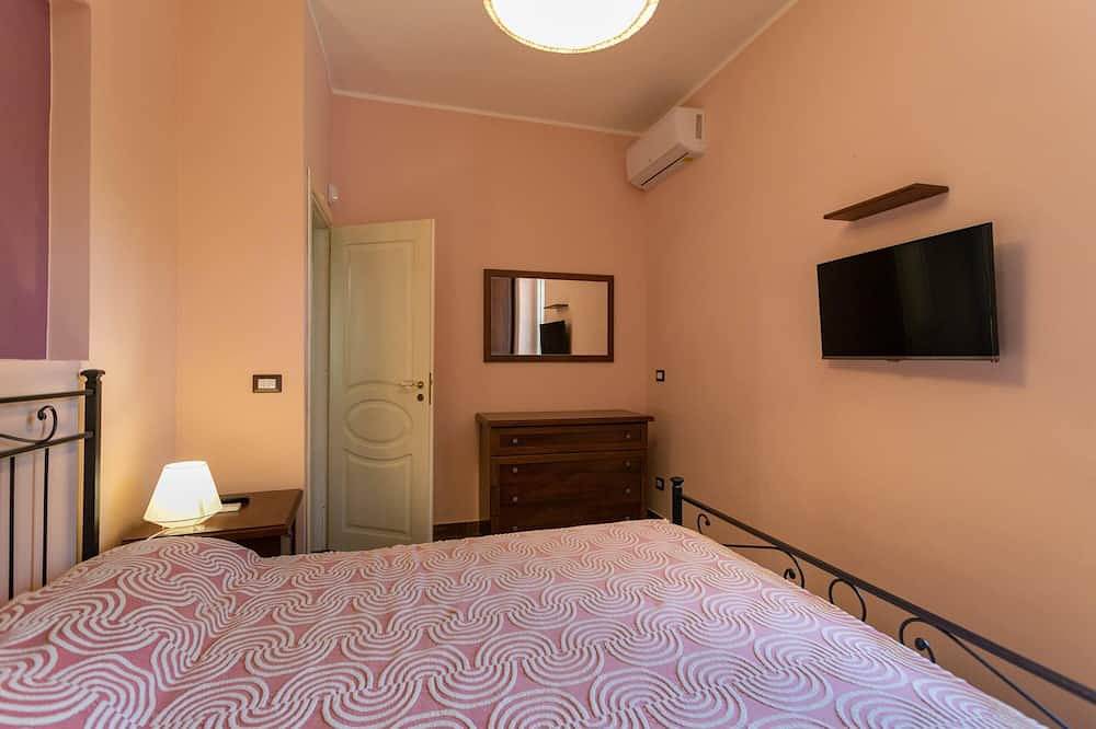 The abode of the green with swimming pool in Nicolosi, Mount Etna