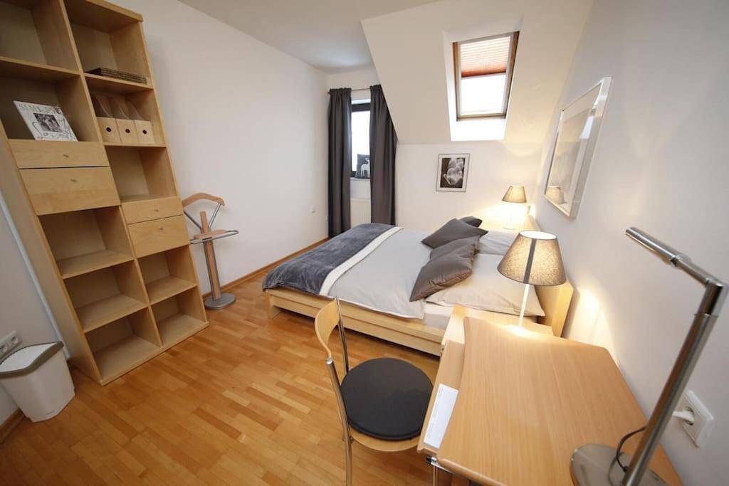 Traumhaft großes, sonniges Haus in Wien Nähe in Traiskirchen, Wienerwald
