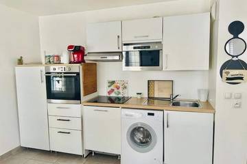 Appartement De Vacances pour 4 Personnes dans Rueil-Malmaison, Hauts-de-Seine, Photo 3