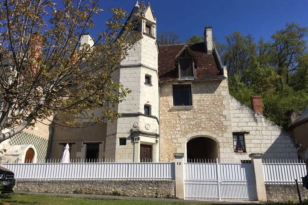 Habitación Troglo, B & B, cama queen, Chateaux de la Loire y Beauval Zoo in Bourré, Región de Blois