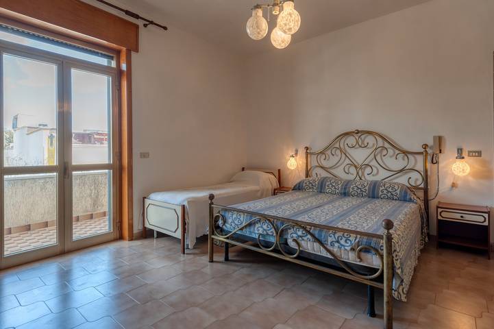 Ferienwohnung für 10 Personen, mit Garten in Torre Lapillo - 4