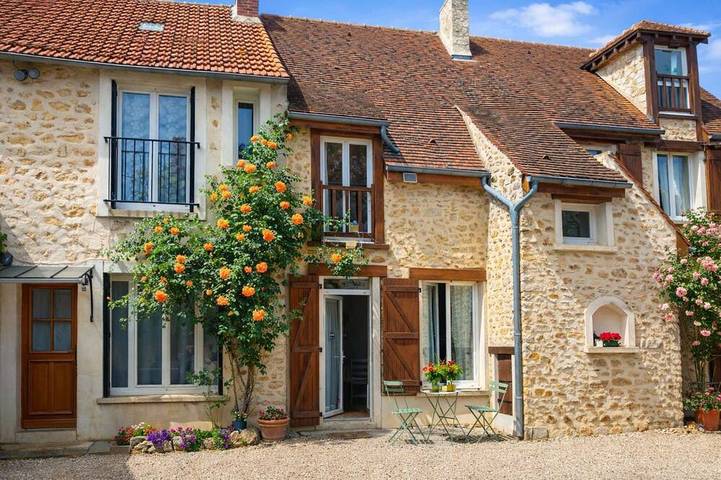 Location de vacances pour 6 personnes, avec Balcon et Jardin à Longjumeau