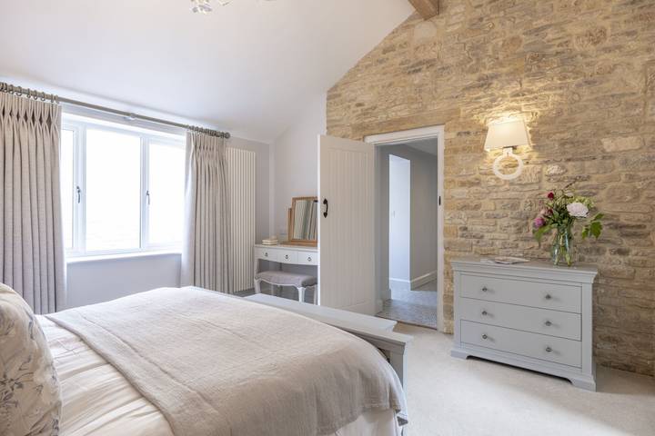 Yew Tree Cottage, Lower Swell in Stow-on-the-Wold, Gloucestershire