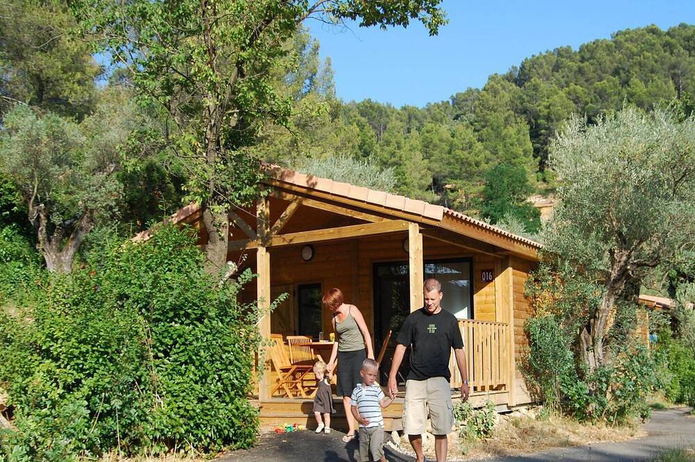 Cabaña en Provenza con terraza cubierta in Solliès-Toucas, Region de Toulon